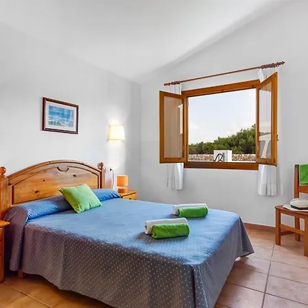 Menorca Mar 2 فيلة كالا ان بوسش